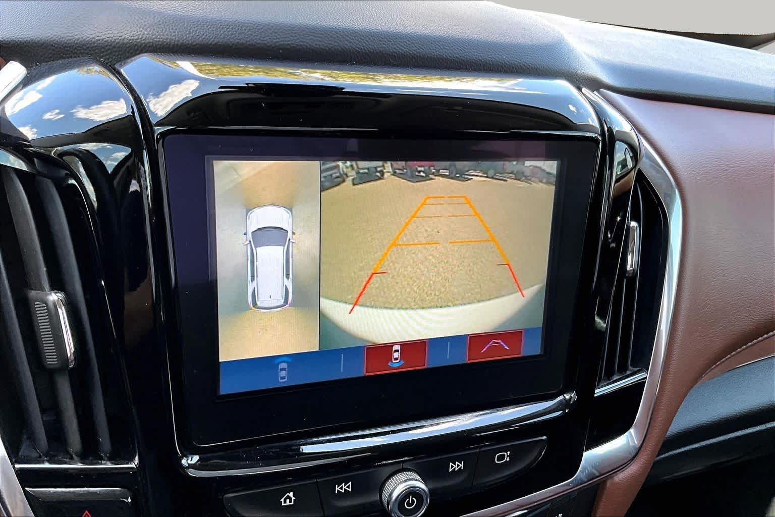 Used 2019 Chevrolet Traverse High Country AWD/4WD image 27