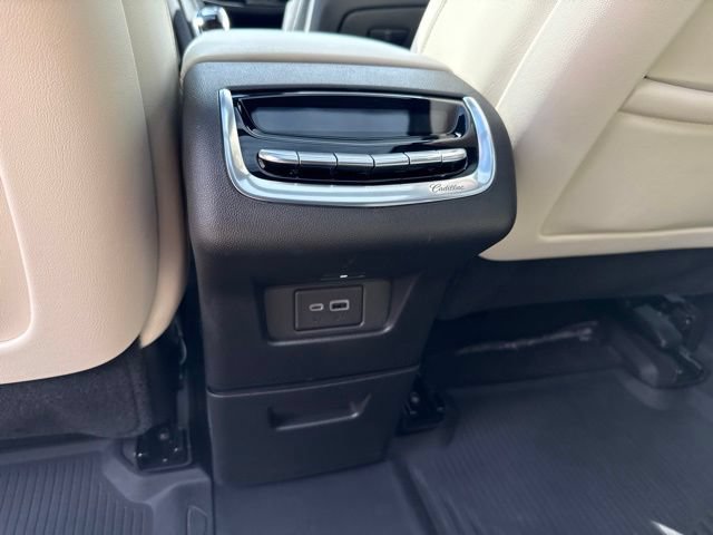 Used 2025 Cadillac XT6 Sport w/ LPO, Floor Liner Package AWD/4WD image 19