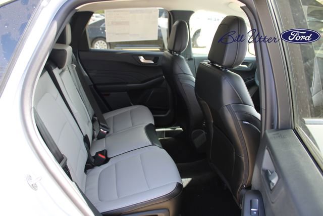 New 2025 Ford Escape SE image 9