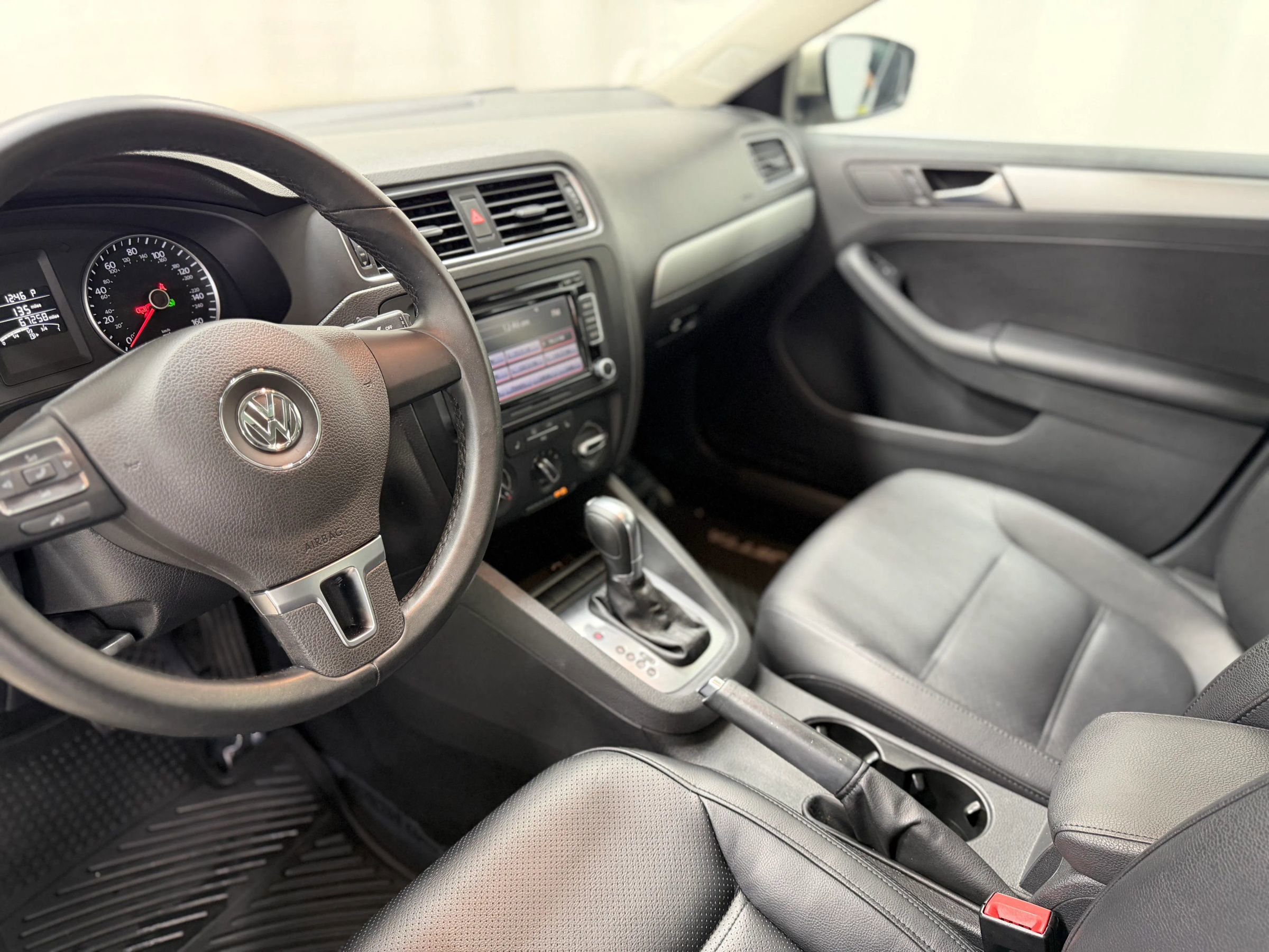 Used 2013 Volkswagen Jetta SE image 18