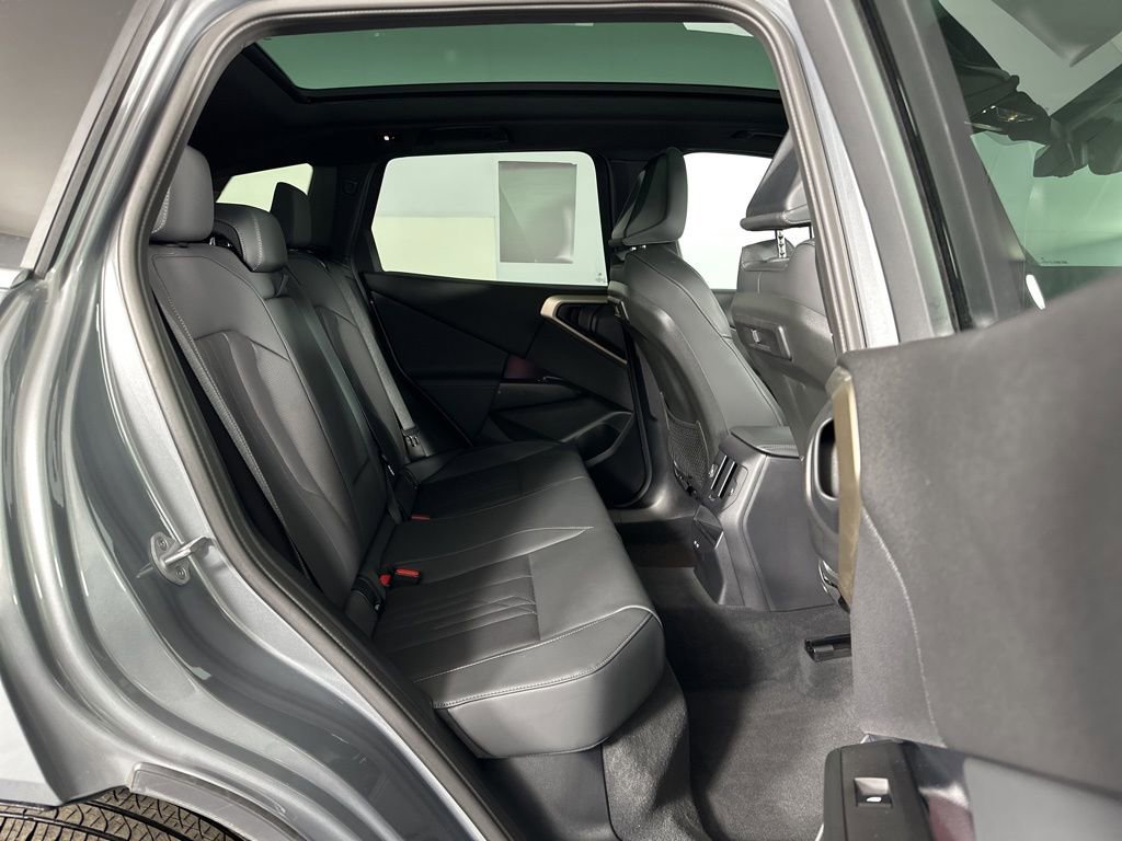 Used 2025 BMW X3 xDrive30i w/ Premium Package image 30