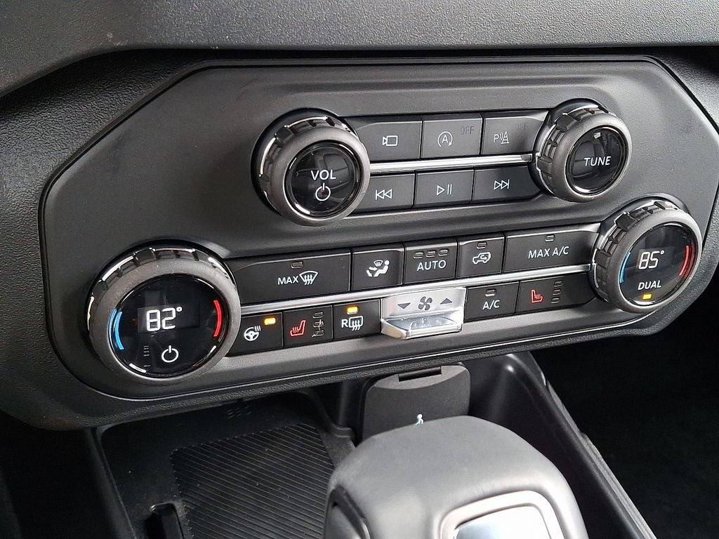 New 2025 Ford Bronco Outer Banks AWD/4WD image 8