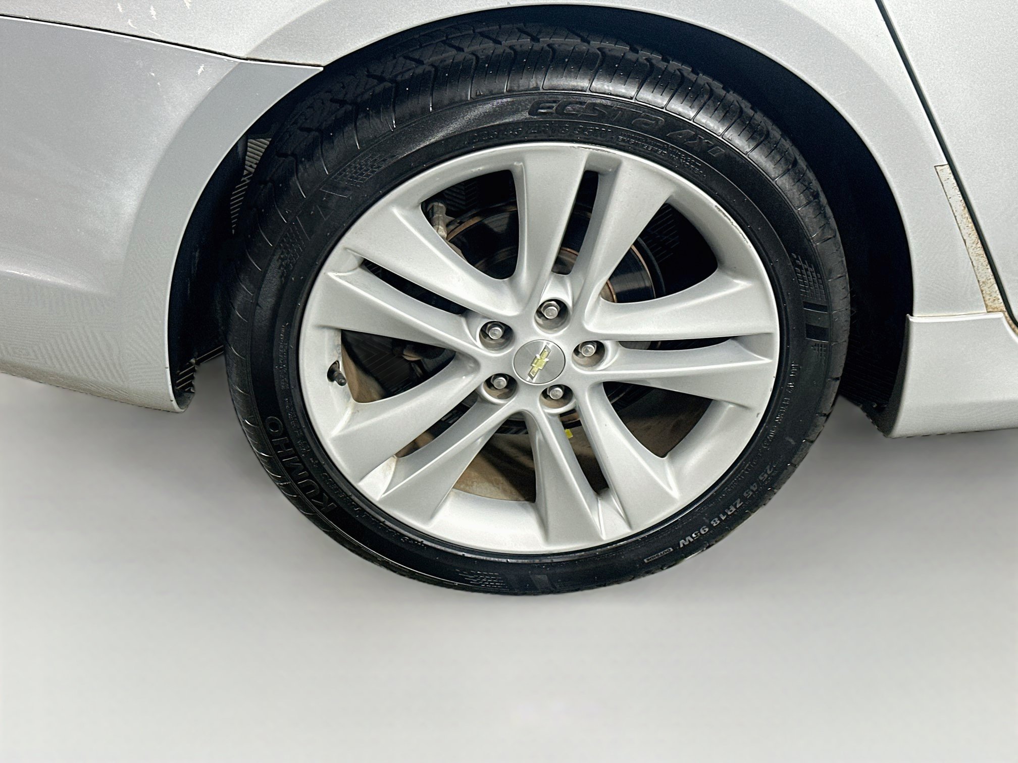 Used 2015 Chevrolet Cruze LTZ w/ Sun, Sound and Sport Package FWD image 11