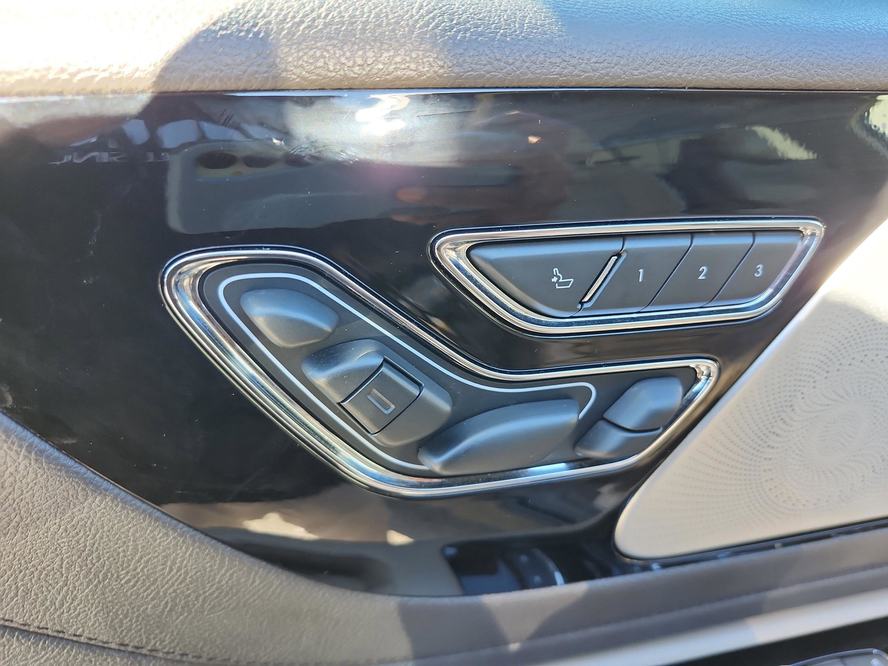 Used 2021 Lincoln Aviator Grand Touring w/ Equipment Group 301A AWD/4WD image 16