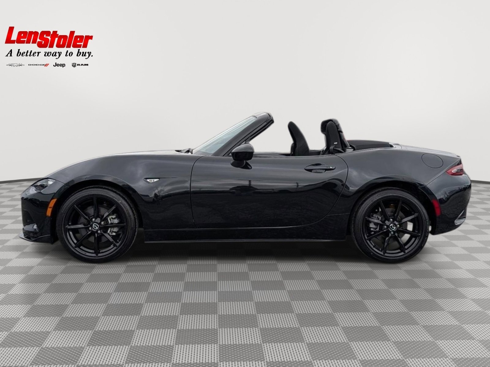 Used 2021 MAZDA MX-5 Miata Club image 2