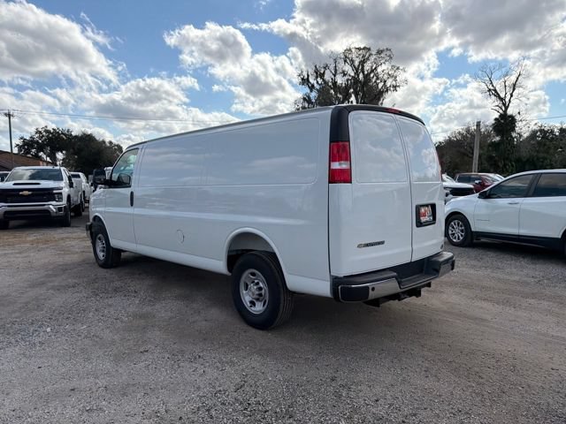New 2026 Chevrolet Express 3500 Extended w/ Driver Convenience Package RWD image 9