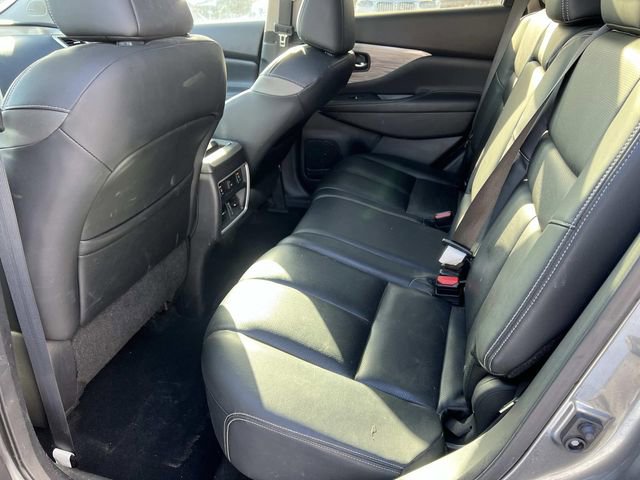 Used 2016 Nissan Murano Platinum image 13