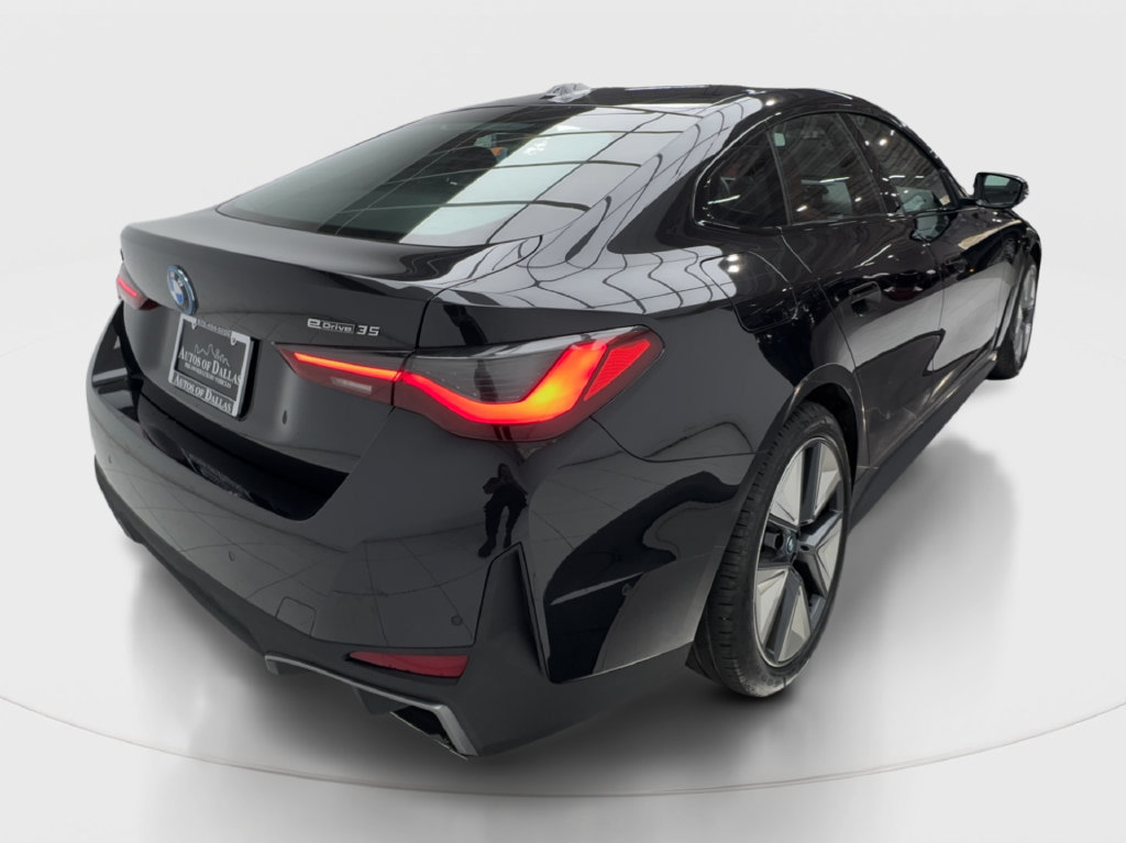 Used 2023 BMW i4 eDrive35 RWD image 8