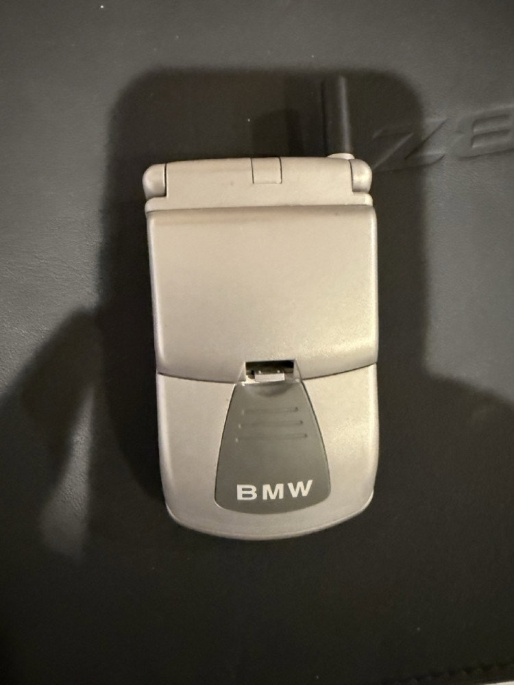 Used 2003 BMW Z8 image 35