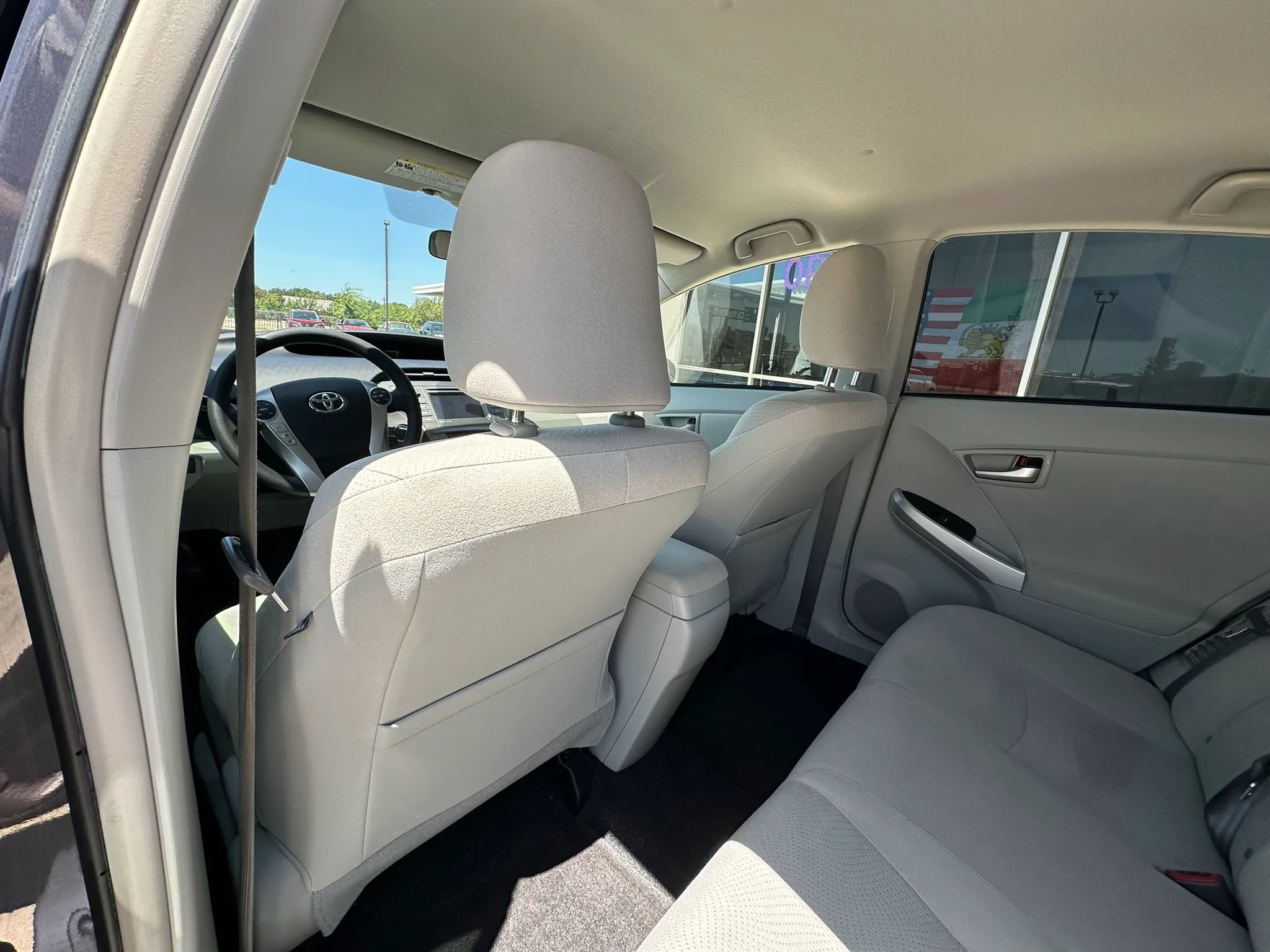 Used 2015 Toyota Prius Three FWD image 15