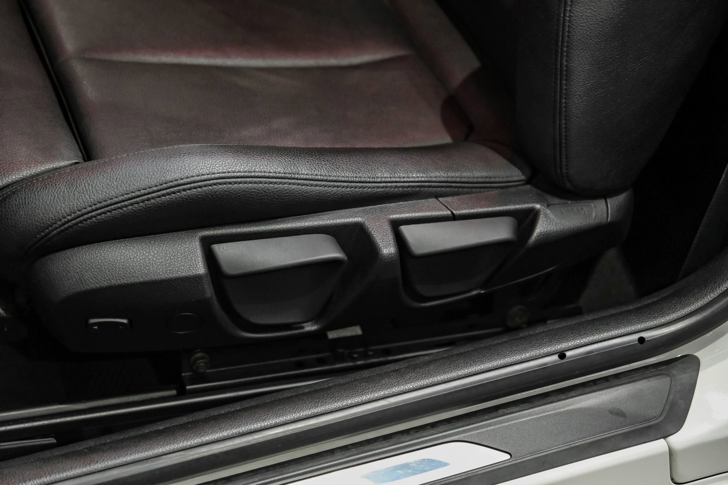 Used 2017 BMW 230i Coupe RWD image 28