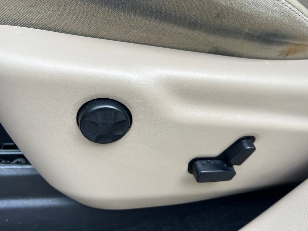 Certified 2019 Jeep Grand Cherokee Limited RWD image 33