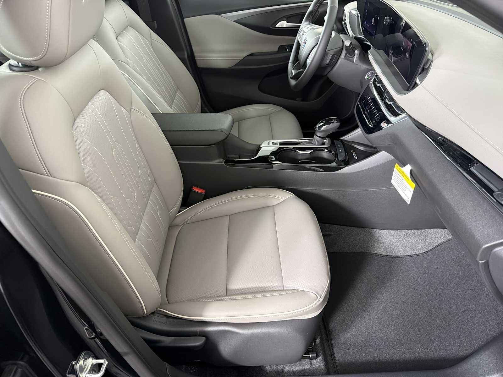 New 2026 Buick Envista Avenir image 11
