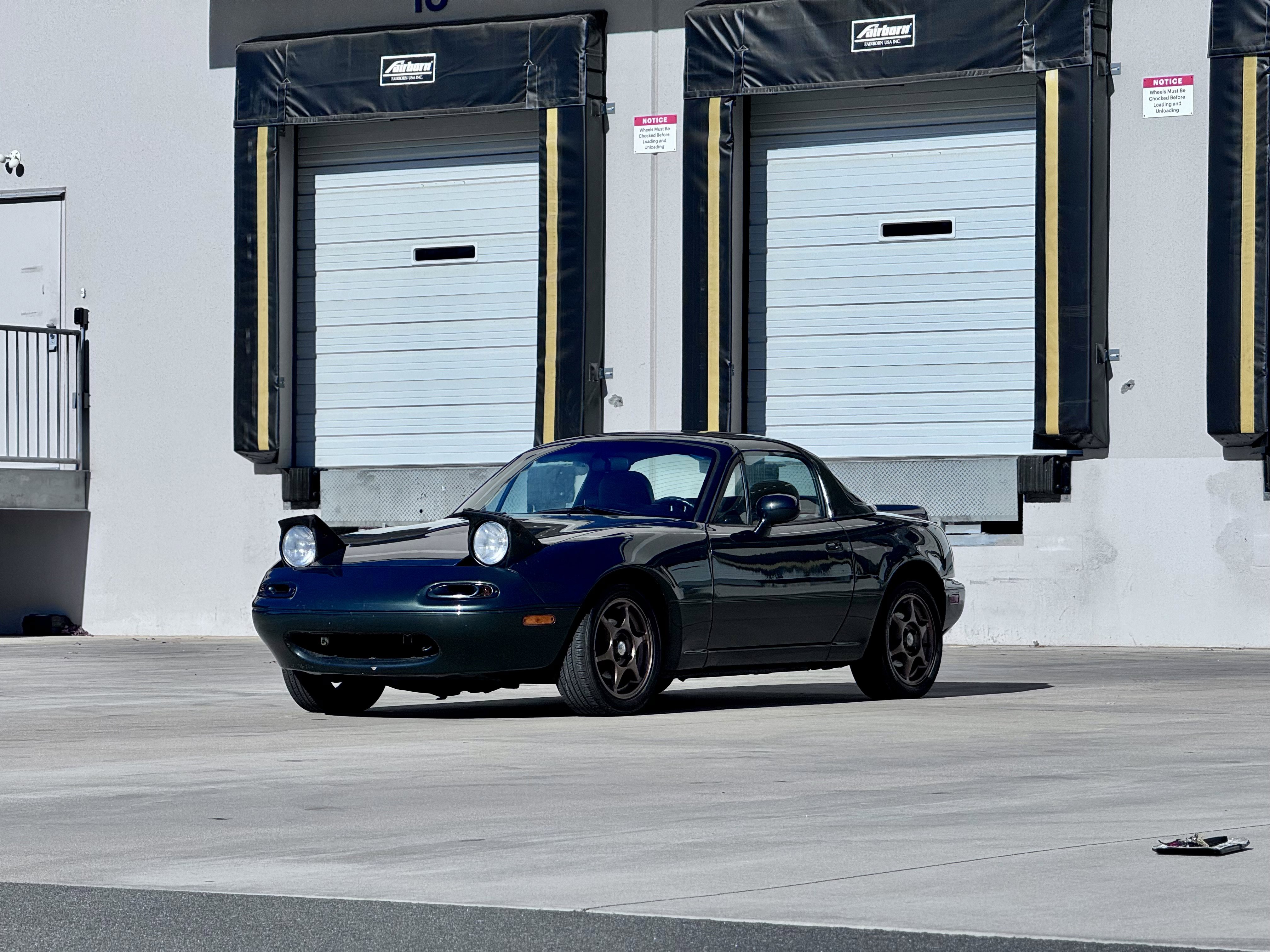 Used 1997 MAZDA MX-5 Miata image 1
