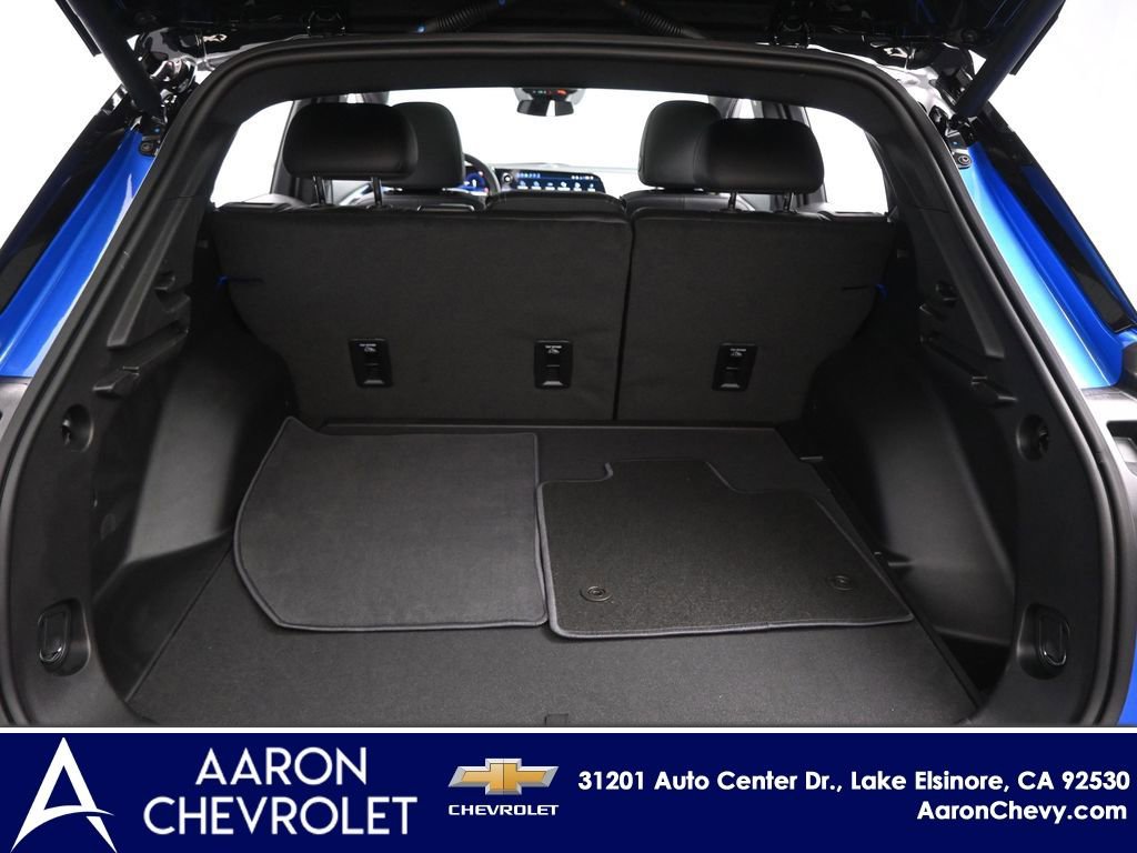 New 2026 Chevrolet Equinox EV LT image 27