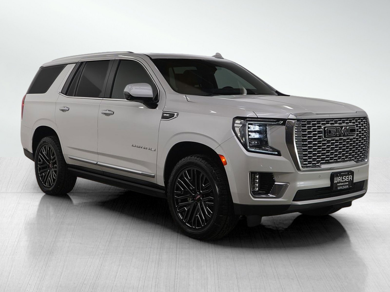Used 2021 GMC Yukon Denali w/ Denali Ultimate Package image 7