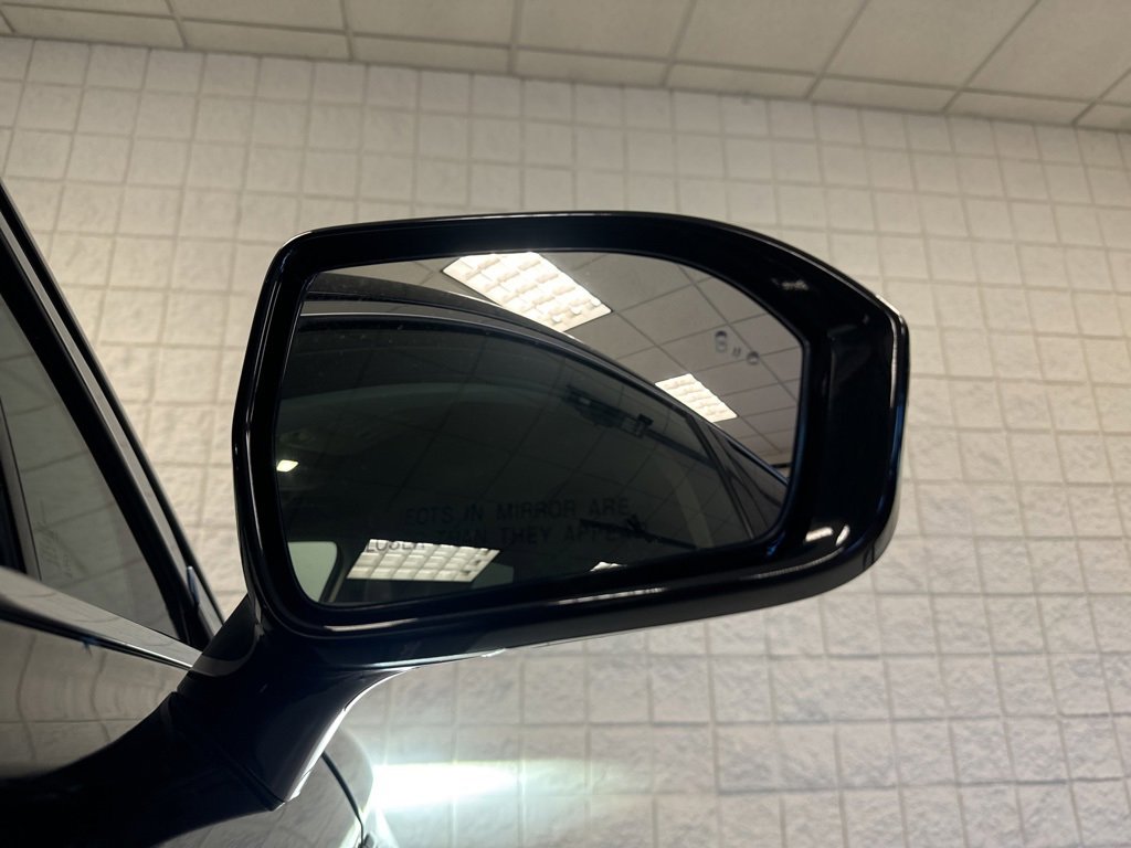 Used 2023 Lincoln Nautilus AWD w/ Premium Package image 28