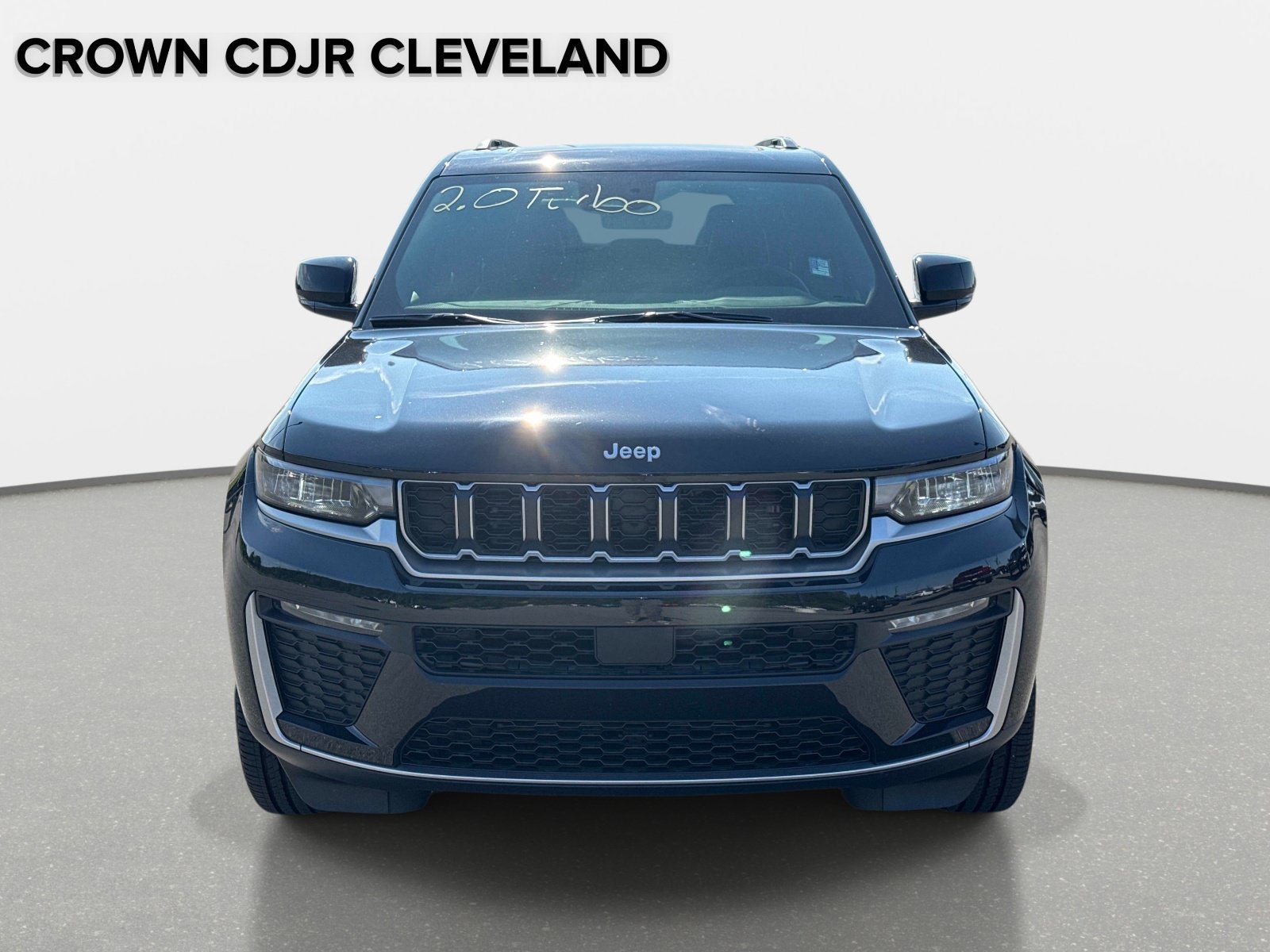 New 2026 Jeep Grand Cherokee Limited w/ Trailer Tow Package AWD/4WD image 9