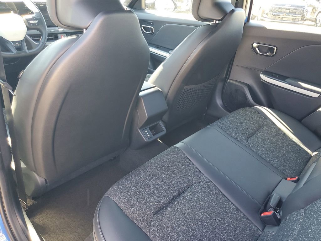 New 2025 Kia K4 GT-Line image 23