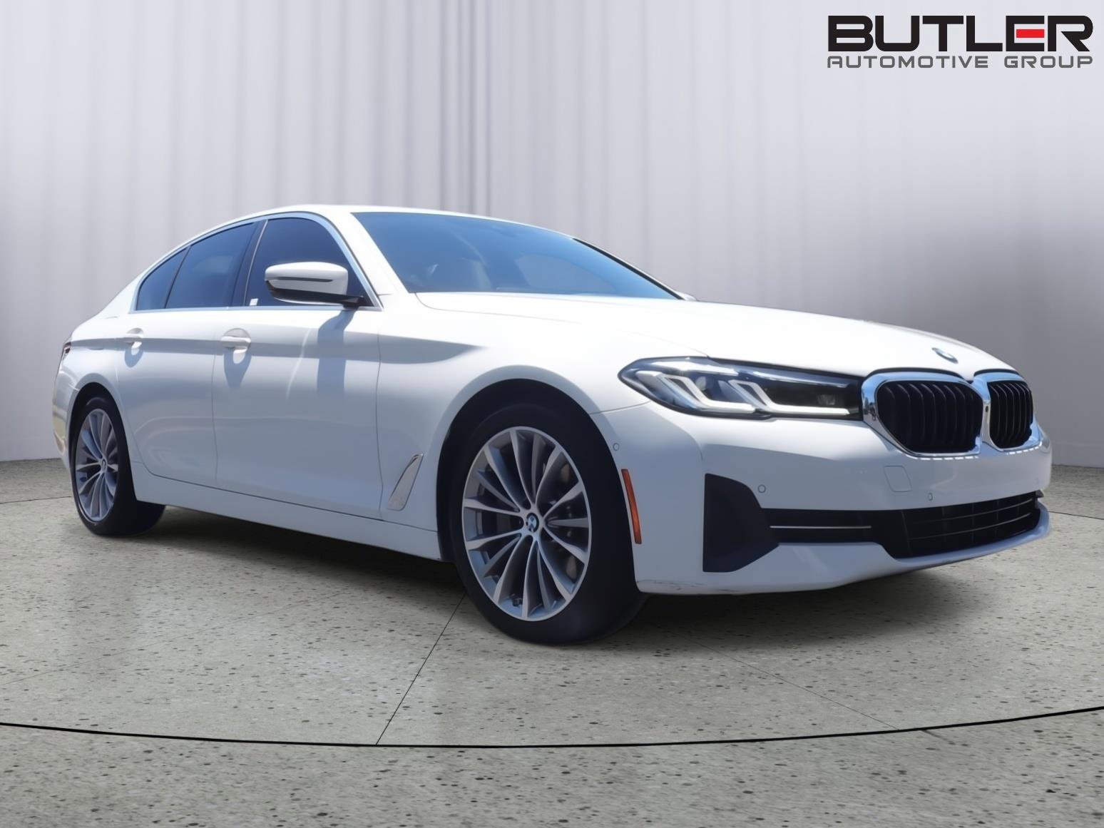 Used 2021 BMW 530i w/ Premium Package RWD image 9