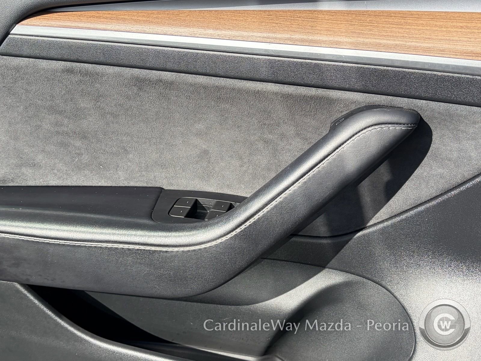 Used 2023 Tesla Model 3 Standard Range image 24