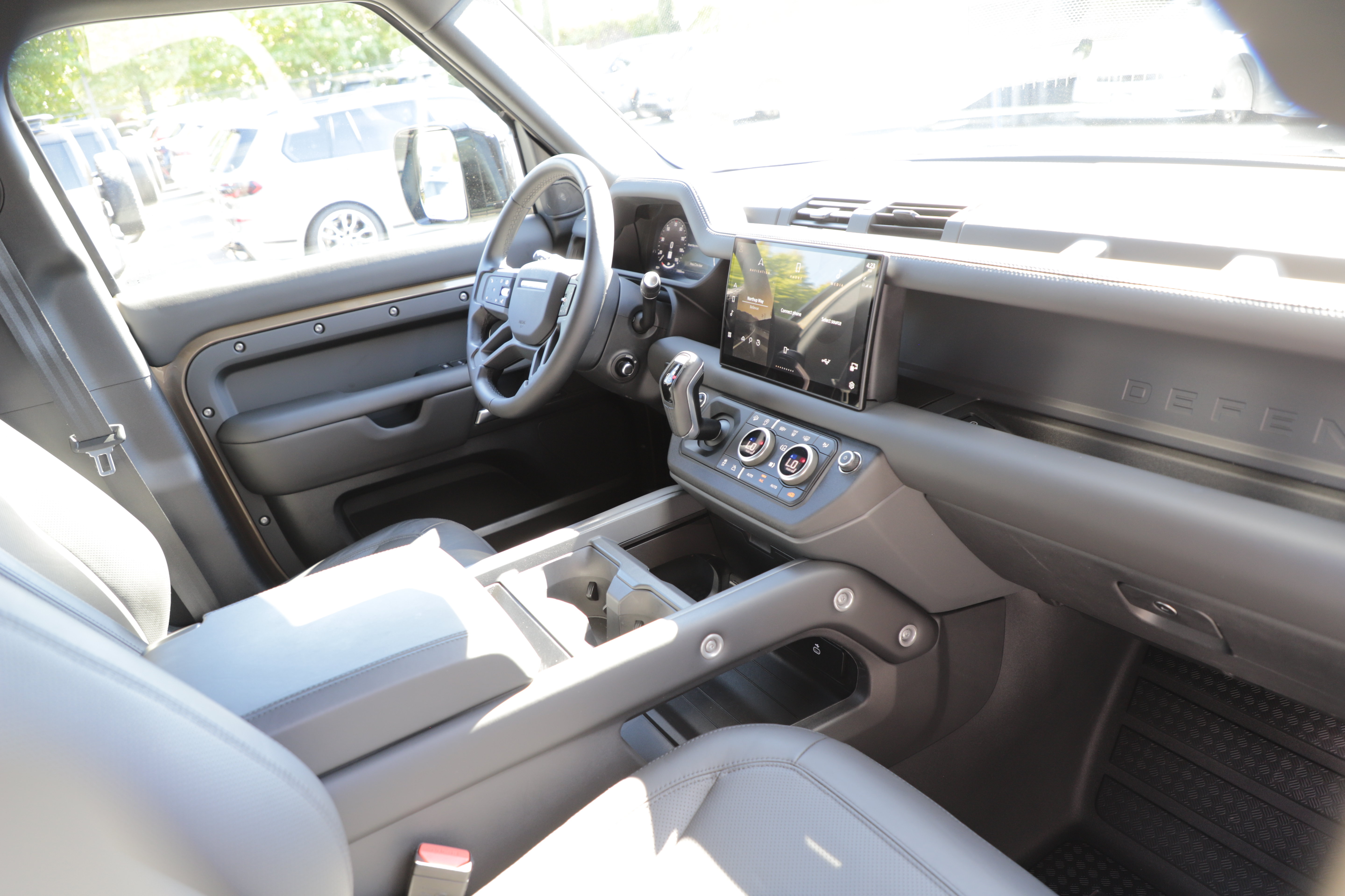 Certified 2025 Land Rover Defender 110 S AWD/4WD image 13