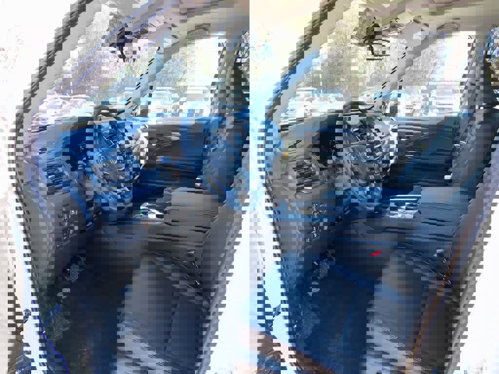 New 2025 Honda Ridgeline RTL image 2