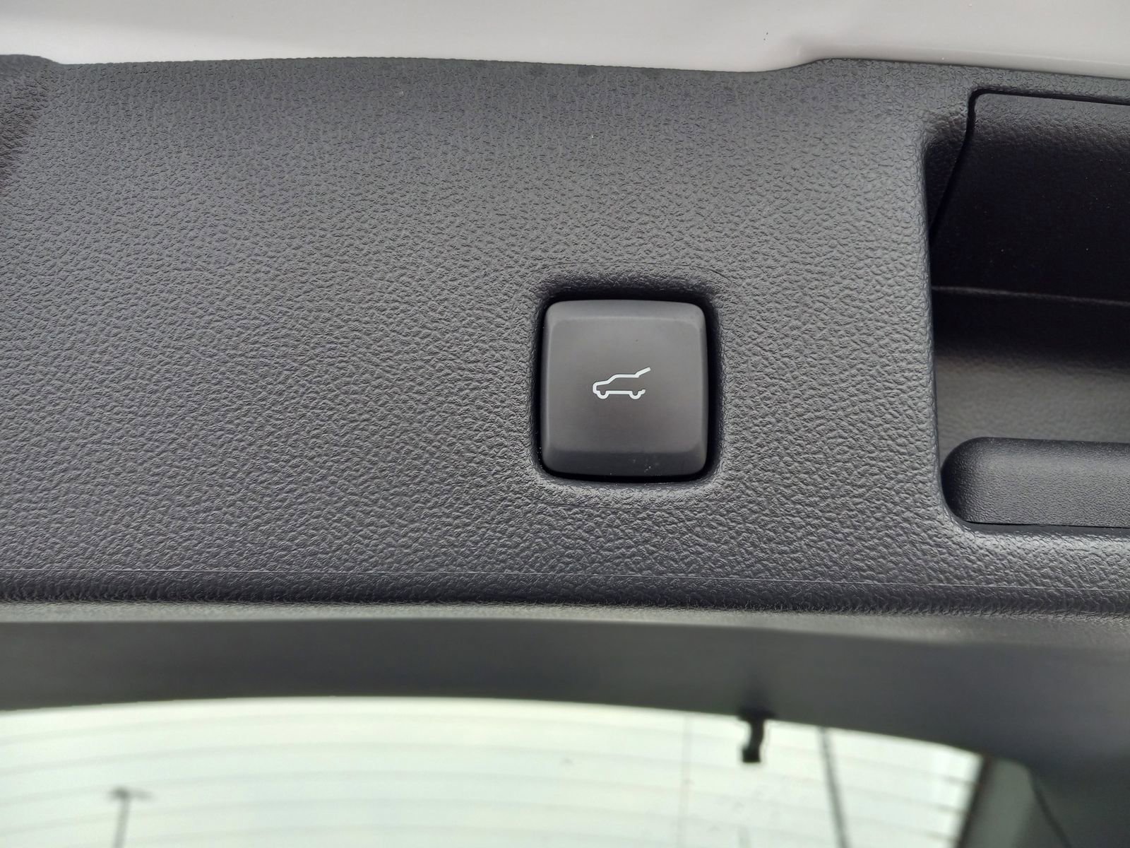 Used 2023 Ford Escape Active w/ Cold Weather Package image 13