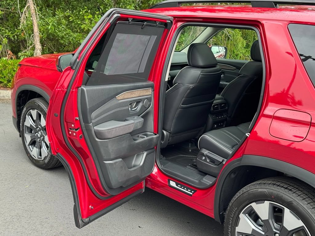 New 2026 Honda Pilot Elite image 13