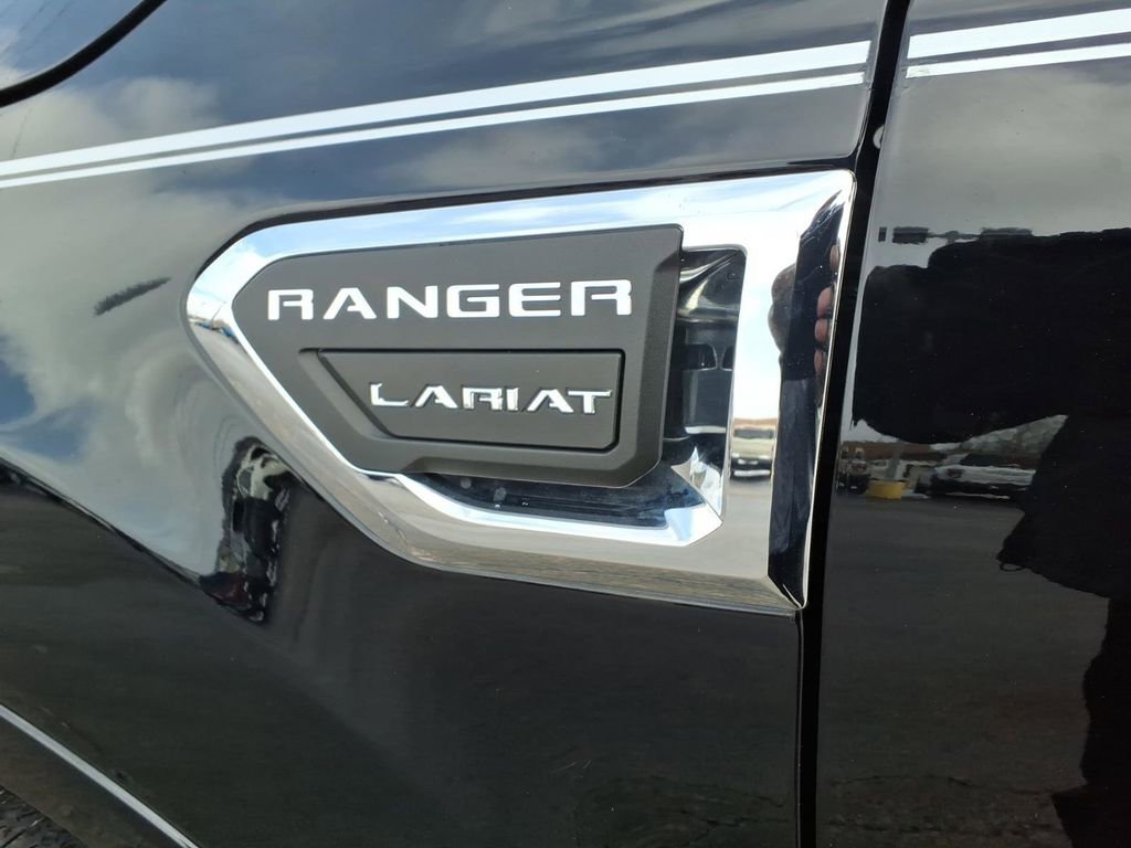 Used 2021 Ford Ranger Lariat w/ Equipment Group 501A High image 14