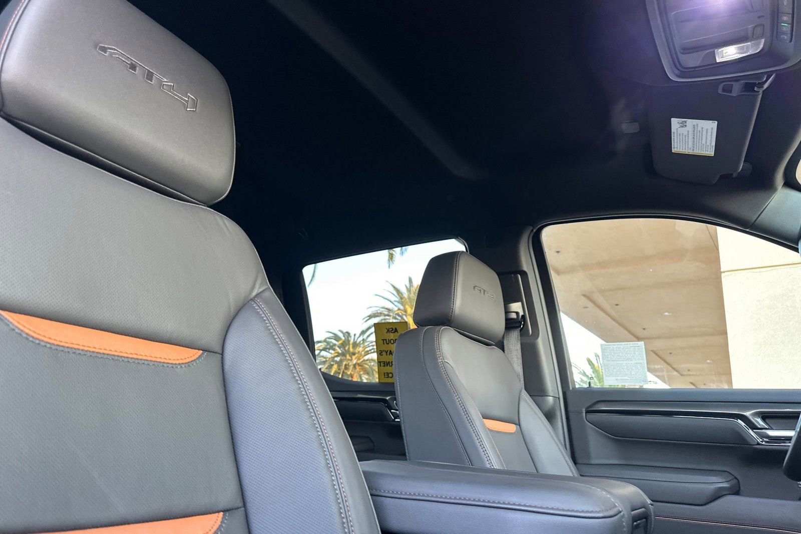 Certified 2025 GMC Sierra 1500 AT4 image 17