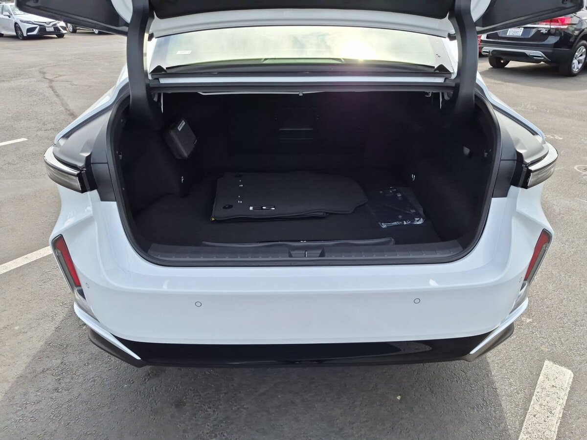 New 2026 Lexus ES 350h w/ Convenience Package FWD image 21