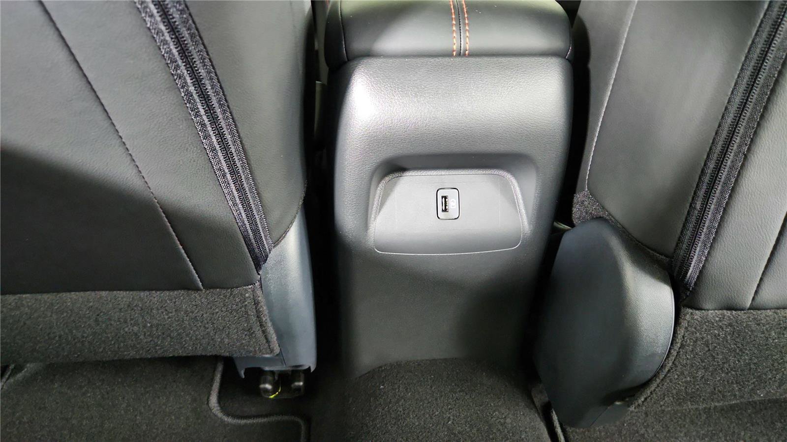 Certified 2025 Nissan Sentra SR w/ SR Premium Package image 35