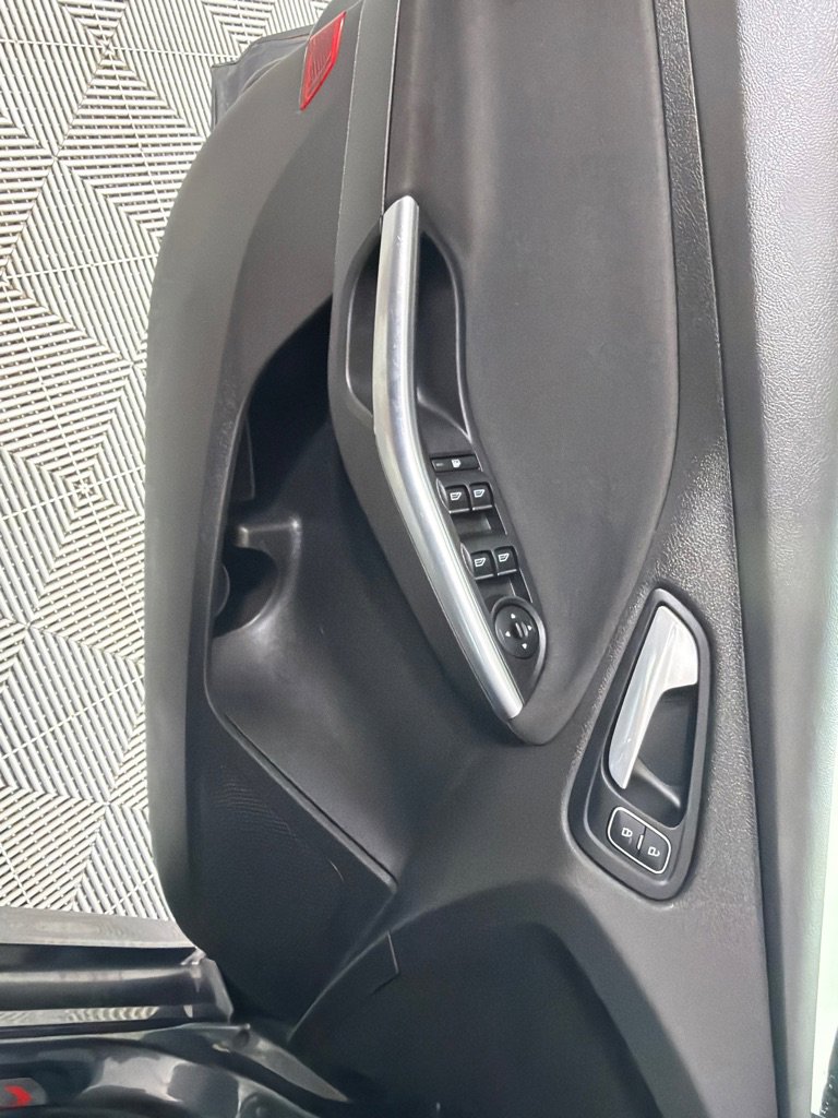 Used 2016 Ford Focus ST FWD image 10
