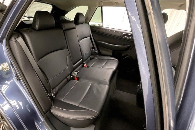 Used 2017 Subaru Outback 2.5i Limited AWD/4WD image 19