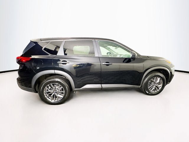 Certified 2024 Nissan Rogue S AWD/4WD image 4