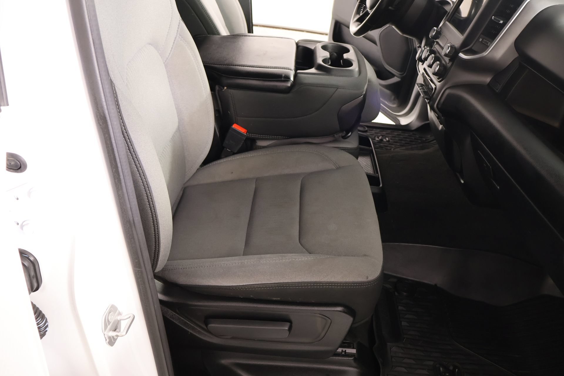 Used 2021 RAM 1500 Big Horn RWD image 12