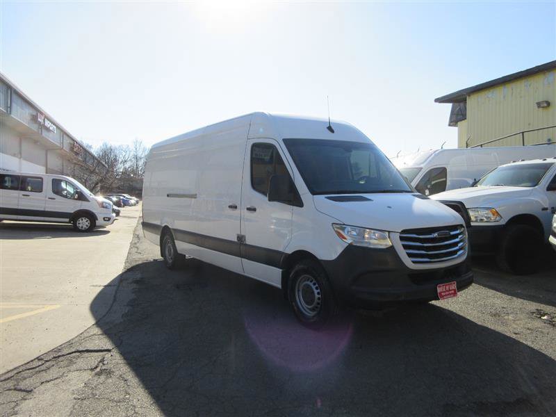 Used 2021 Freightliner Sprinter 2500 image 9