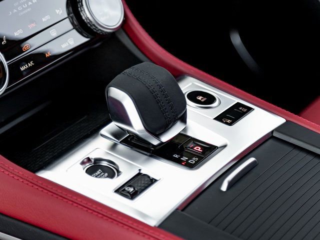 New 2026 Jaguar F-PACE R-Dynamic S image 19