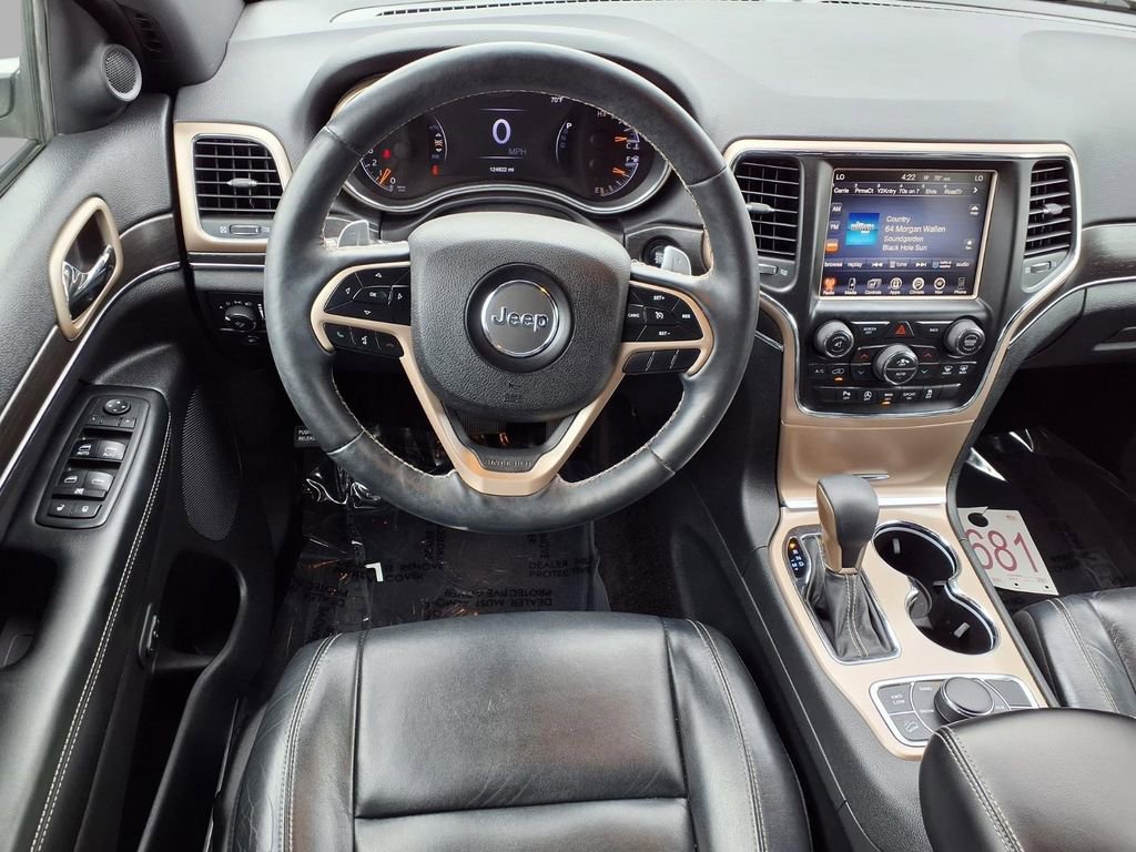Used 2017 Jeep Grand Cherokee Limited image 4