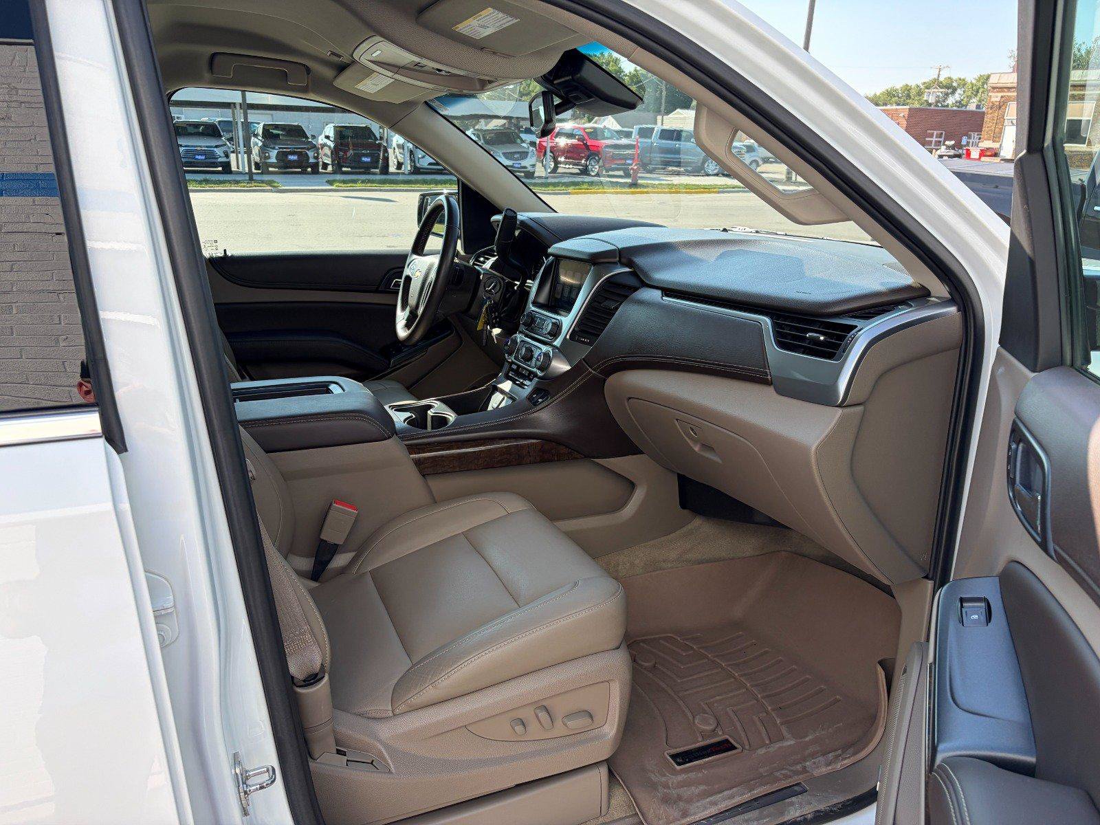 Used 2015 Chevrolet Tahoe LT AWD/4WD image 26
