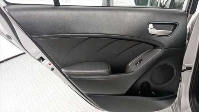 Used 2017 Kia Forte LX w/ LX Popular Plus Package FWD image 12