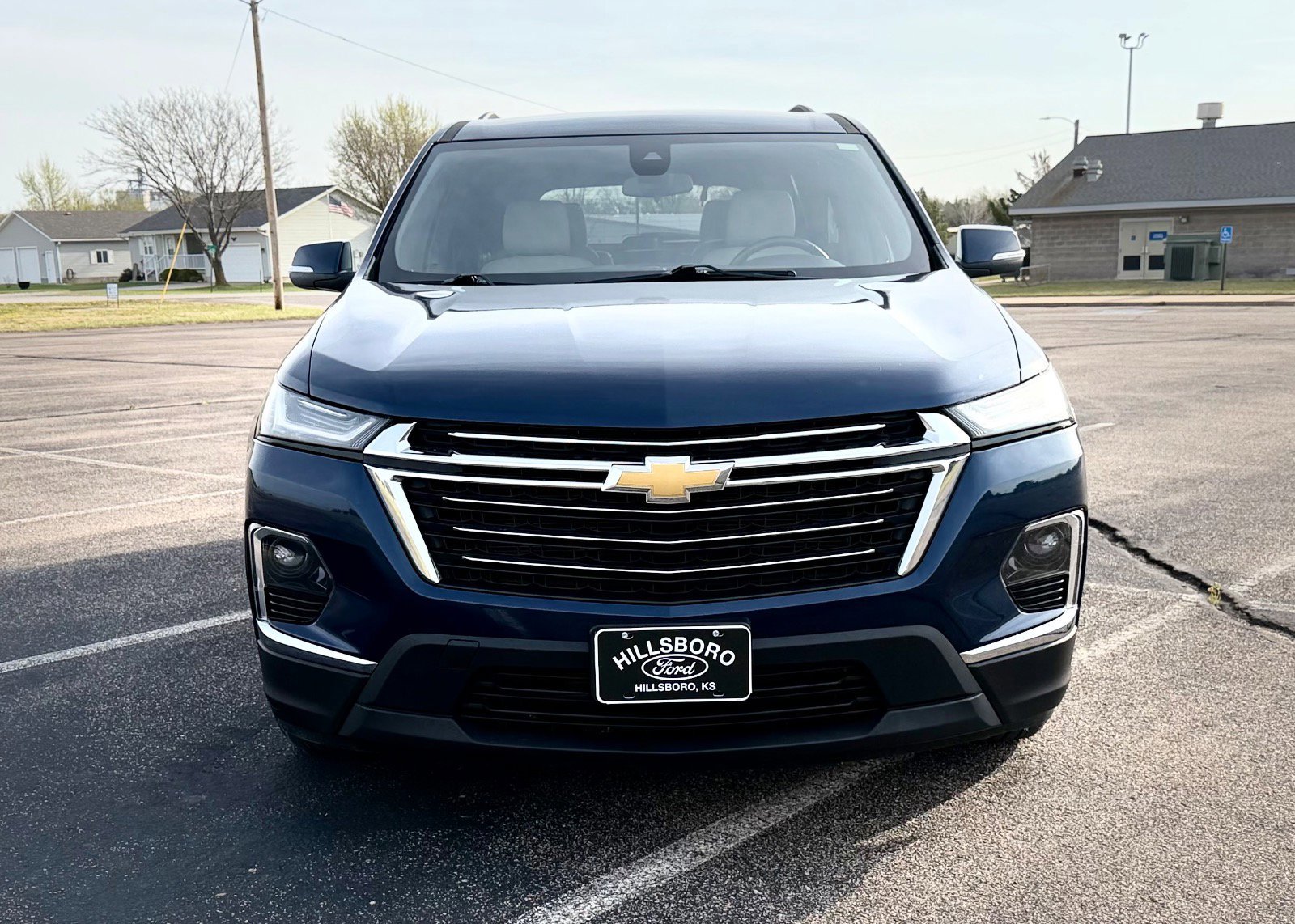 Used 2023 Chevrolet Traverse LT image 12