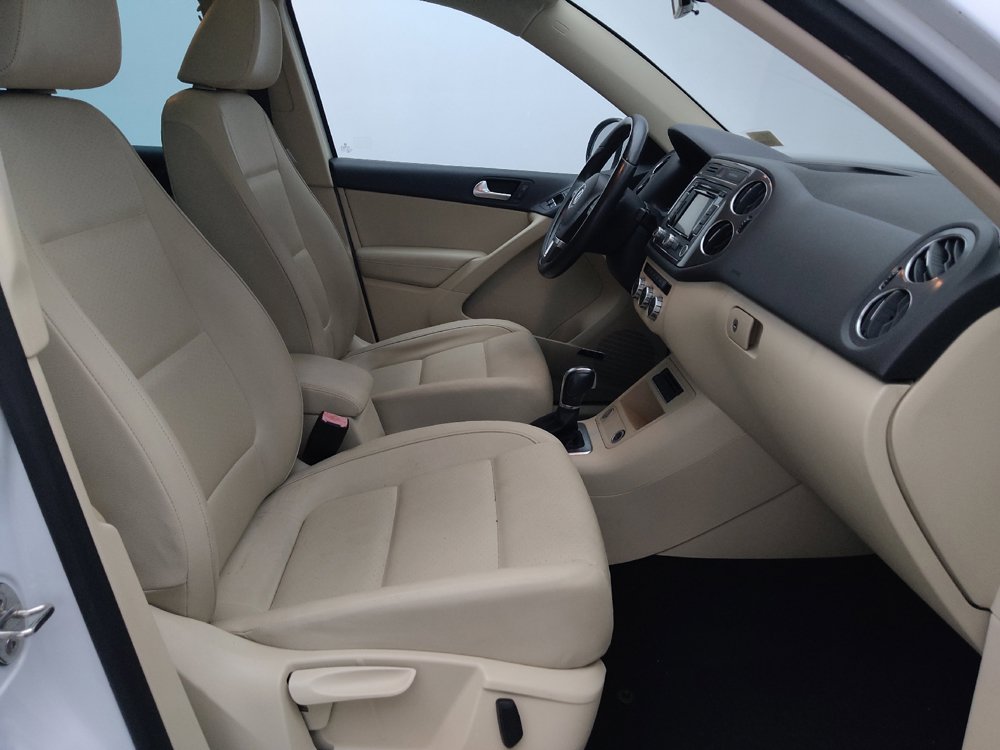 Used 2014 Volkswagen Tiguan SEL FWD image 21