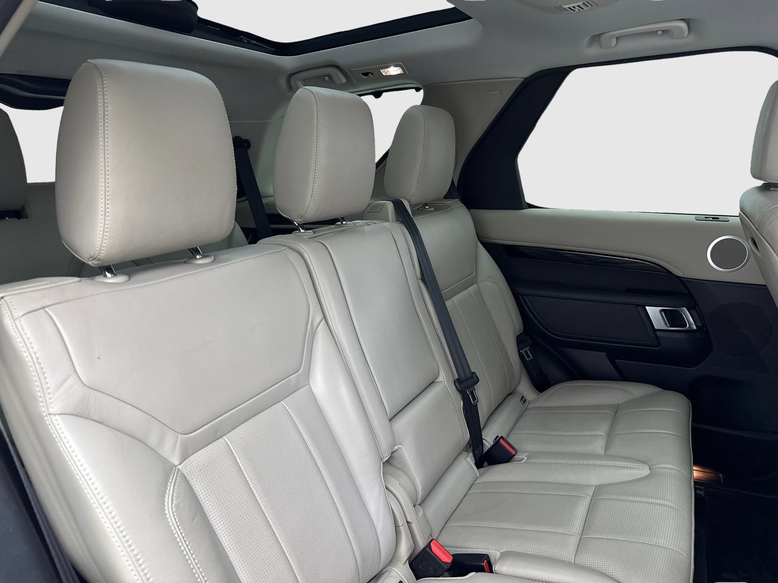 Used 2019 Land Rover Discovery SE AWD/4WD image 46