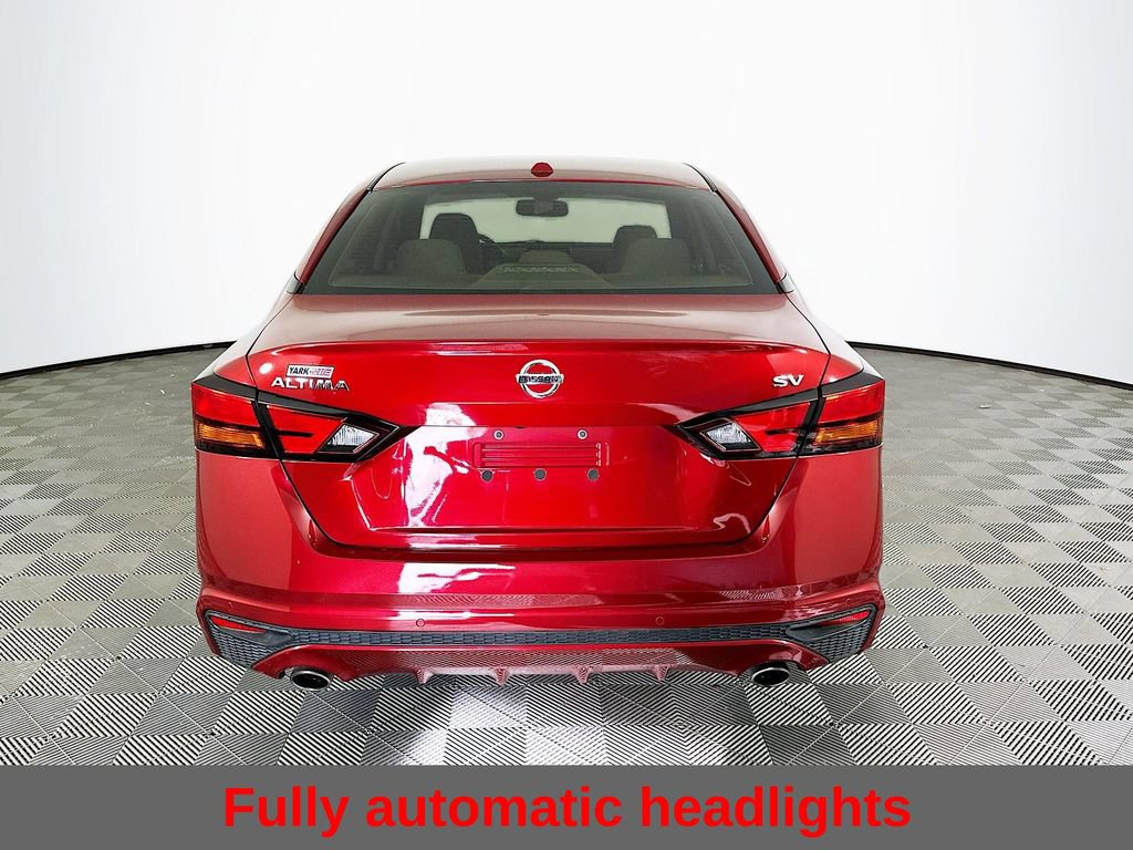 Used 2019 Nissan Altima 2.5 SV FWD image 10