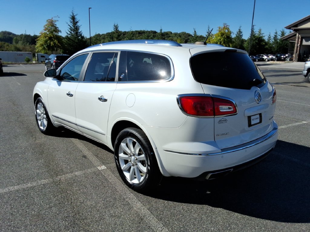 Used 2017 Buick Enclave Premium w/ Experience Buick Package FWD image 7