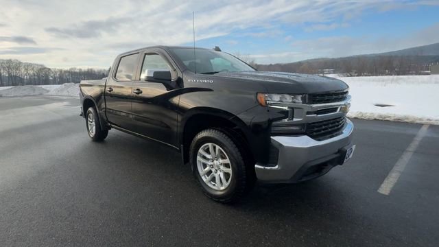 Used 2022 Chevrolet Silverado 1500 LT image 2