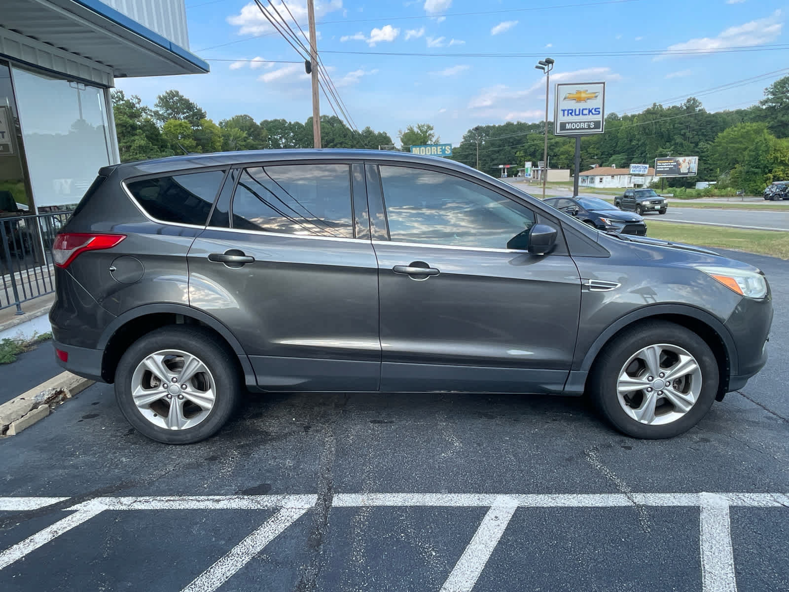 Used 2016 Ford Escape SE AWD/4WD image 8