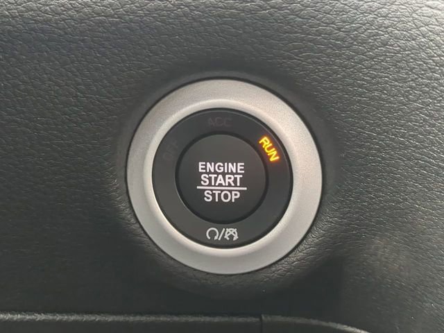 New 2026 Chrysler Pacifica Select image 36